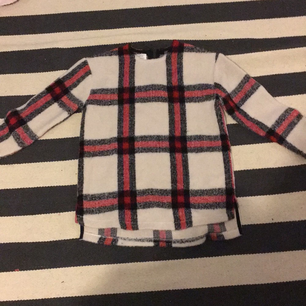 Black red and plaid sweater